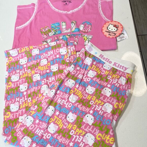 NWT Hello Kitty Pink Pajama Set Tank Top & Shorts Sanrio Sleepwear size XL - Picture 1 of 4
